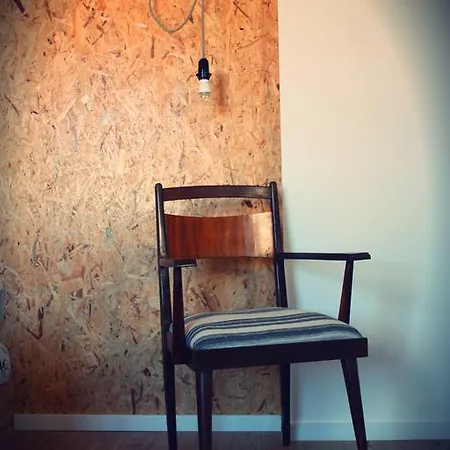 아파트 Nineteen *